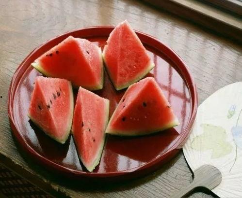 合格的吃瓜视频,如何轻松制作合格的吃瓜视频